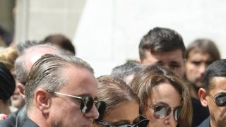 Semnul care a aparut pe cer chiar in timp ce Ionela Prodan era inmormantata! Toti cei prezenti si-au facut cruce cand au vazut! Pana si Anamaria s-a minunat: "A plecat&hellip;"