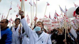 Ministrul Muncii, mesaj ferm pentru romani: &rdquo;Nu ma impresioneaza o grevă&rdquo;