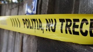 Infiorator! A baut cu sotia la birtul din sat, iar noaptea s-a dus sa-si anunte cumnata sa se pregateasca de inmormantare! Cand a ajuns a doua zi la sora ei, l-a gasit pe barbat dormind in pat cu cadavrul! Ce se intamplase, de fapt!