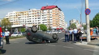 Accident spectaculos de circulatie, in Galati, provocat de o profesoara care consumase alcool inainte