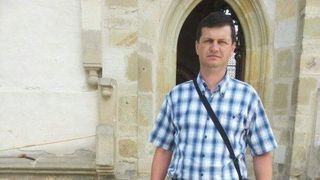 El este politistul gasit mort in piscina unui hotel din Oradea! "Dumnezeu te-a luat la el atat de tanar..."