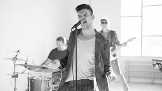 Cati bani a castigat Tudor Chirila din muzica si televiziune! Firmele artistului au facut un profit consistent!