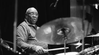 DOLIU in lumea muzicii! S-a mai stins o mare stea, dupa o lupta grea cu boala !