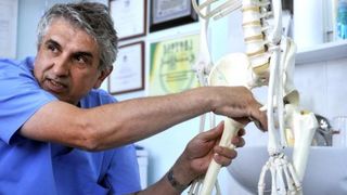 Medicul Gheorghe Burnei a fost pus oficial sub acuzare. Ce risca celebrul medic