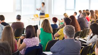 Au inceput inscrierile pentru tabara de antreprenoriat si leadership "Startup Your Life"! Faci networking, te distrezi si creezi potentiale afaceri