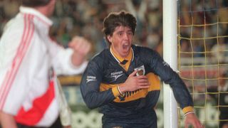 Pierdere uriasa pentru lumea fotbalului! A facut infarct la doar 52 de ani!