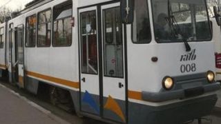 Scene socante in Bucuresti! O femeie a fost grav ranita dupa ce a fost accidentata de un tramvai!