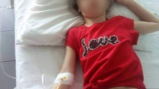 Fetita lovita cu capul de tabla de invatatoare a ajuns, astazi, din nou la spital