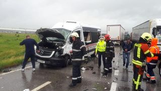 Accident cumplit pe Centura Lugojului! Sunt zeci de victime, printre care si foarte multi copii