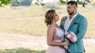 El este tanarul injunghiat mortal in Sebes. Se casatorise cu sotia lui pe 6 mai: "Ia-ma cu tine, sotul meu drag!"