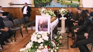 VIDEO.Durere sfasietoare la inmormantarea Sarei, una dintre fetele moarte in Jibou!