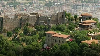 Veste buna pentru cei care vor sa mearga in vacanta in Alanya. De luna viitoare se introduc zboruri directe de la Bucuresti