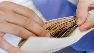 Un medic cardiolog a dat cartile pe fata: "Vor ramane spitalele prin care colcaie microbii. Posturile se vor da tot pe pile"