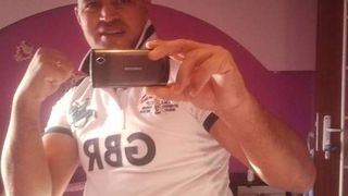 Unul dintre romanii morti in accidentul rutier din Ungaria a postat stiri despre drama pe Facebook! "Nu se poate asa ceva, cine i-a spart contul lui Karoly?"