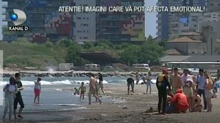 Pericol pe litoral! Salvamarii au arborat steagul rosu