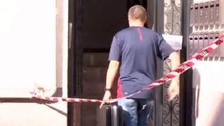 S-a aflat motivul pentru care copilul de 9 ani si-a ucis bunica intr-un mod sadic. Nu este pentru prima data cand are iesiri violente. Ce i-a facut fratelui sau de 7 ani