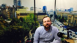 Marcel a dat viata din Germania pe simplitatea din Romania! Afla ce l-a determinat pe pictor sa ia aceasta decizie!