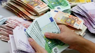 Judetele cu cele mai mari salarii din Romania! Topul zonelor cu cei mai multi salariati care castiga peste 1000 de euro!
