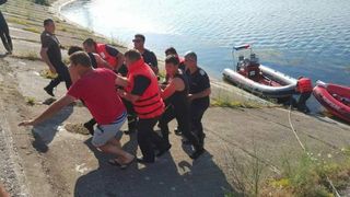 Tragedie in Braila! Un adolescent de 14 ani a cazut intr-un canal de irigatii! Baiatul a fost salvat, dar nu a raspuns manevrelor de resuscitare