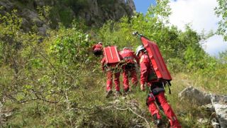 Trupul parapantistului mort in munti a fost recuperat! Detalii