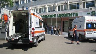 Tragedie in Spitalul Judetean de Urgenta din Focsani! Un barbat a murit dupa ce s-a aruncat de la etajul unu al cladirii!