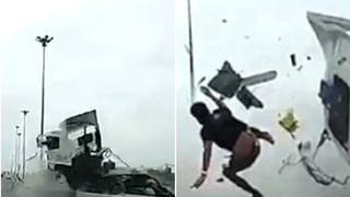 Scena TERIBILA! Soferul unui TIR , aruncat prin geam dupa ce a adormit la volan