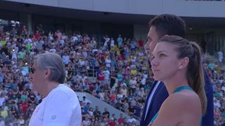 Simona e Romania! "Speedy Simo", cum o numeste presa internationala, a strans  20 de mii de oameni pe cel mai mare stadion al tarii
