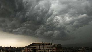 Alerta METEO! Cod galben de ploi si furtuni in aproape toata tara