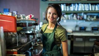 Studiu. Tinerii fara experienta au printre cele mai mici salarii din tara!