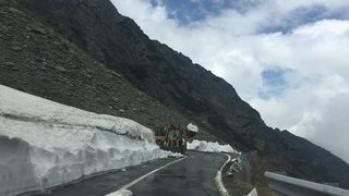 Transfagarasanul nu se va deschide la 1 iulie. Anuntul a fost facut de autoritati, dupa ce meteorologii au emis un cod portocaliu de ploi torentiale