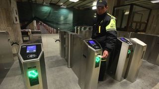 Studentii vor calatori cu metroul mai IEFTIN. Ce decizie surprinzatoare a luat Metrorex