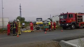 Accident cumplit in Bihor! Patru persoane au murit pe loc, dupa ce soferul a adormit la volan. S-a aflat cine sunt victimele