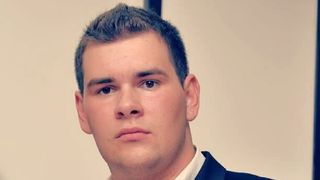 EL este soferul din Iasi care a murit dupa ce a intrat intr-un autobuz cu pasageri! Avea doar 28 de ani!