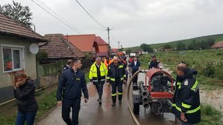 "Populatia trebuie sa se adaposteasca", avertizeaza Raed Arafat. De la ora 15:00, risc major de inundatii