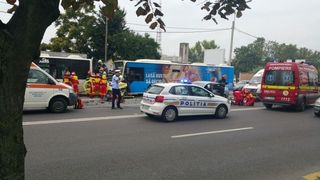 Accident grav in Bucuresti! Sase masini implicate. Soferul vinovat era urmarit de Politie