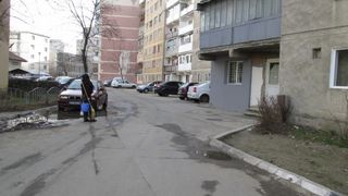 S-a aflat cine este femeia care s-a aruncat de la etaj, in Valcea. Elena a decis sa-si ia viata dupa ce a intretinut relatii intime cu un barbat abia cunoscut