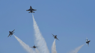 A inceput BIAS, cel mai spectaculos show aviatic din Romania! Programul complet aici!