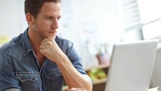 Mare atentie, angajati! Angajatorii va vor putea supraveghea conversatiile! Totul se intampla de la 31 iulie in aceste conditii!