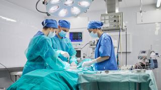 Medicii se intorc in tara! Dupa ani de munca in strainatate, vor sa schimbe sistemul medical romanesc