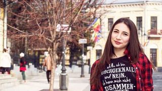 Petronela, tanara din Botosani, ucisa cu 30 de lovituri de cutit, ar fi putut sa fie acum studenta! Ce se intampla cu ucigasul la patru luni de la tragedie