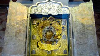 Cea mai cunoscuta icoana din Europa, adusa la Sibiu! Pelerinii au toata saptamana la dispozitie pentru a se inchina!