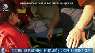 Accident teribil in Buzau! Au fost implicati o femeie insarcinata si doi copii. Planul rosu de interventie, activat