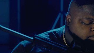 Un artist international s-a stins la doar 32 de ani dupa o lupta grea cu cancerul