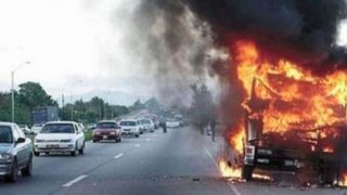 Un  tanar roman a murit carbonizat in  Italia. Tragedia s-a petrecut dupa ce o furgoneta s-a ciocnit cu un TIR