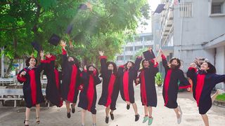 Veste buna pentru studentii din Romania! Acestia primesc bani indiferent de facultatea pe care o urmeaza