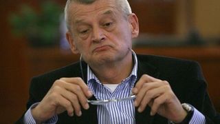 Ce avere detine medicul Sorin Oprescu! Fostul primar al Bucurestiului are o vila de 480 de metri patrati, bunuri de aproape 100.000 de euro si venituri de 5.000 euro pe luna!