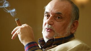 Mostenirea lui Dinu Patriciu le baga in faliment pe fiicele sale! Ana si Maria trebuie sa plateasca despagubiri de 200 de milioane de dolari!