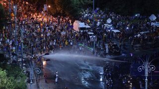 Au inceput audierile in dosarul despre agresiunile jandarmilor din Piata Victoriei. Peste 30 de persoane au depus plangeri