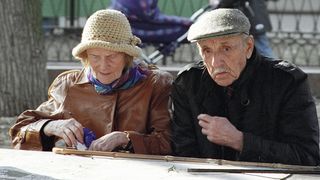 Noua lege a pensiilor! Iata cu cat esti penalizat daca vrei sa te pensionezi anticipat