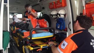 Un barbat din Valcea si-a injunghiat fiul in varsta de 38 de ani